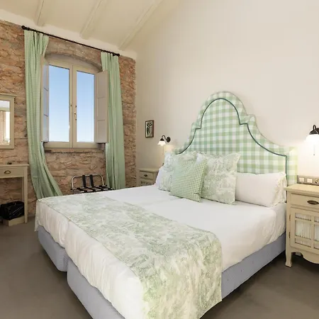 Maison Muralleta Bed & Breakfast 3*