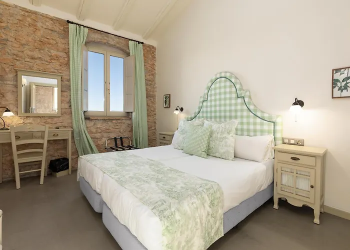 Maison Muralleta Bed & Breakfast 3*